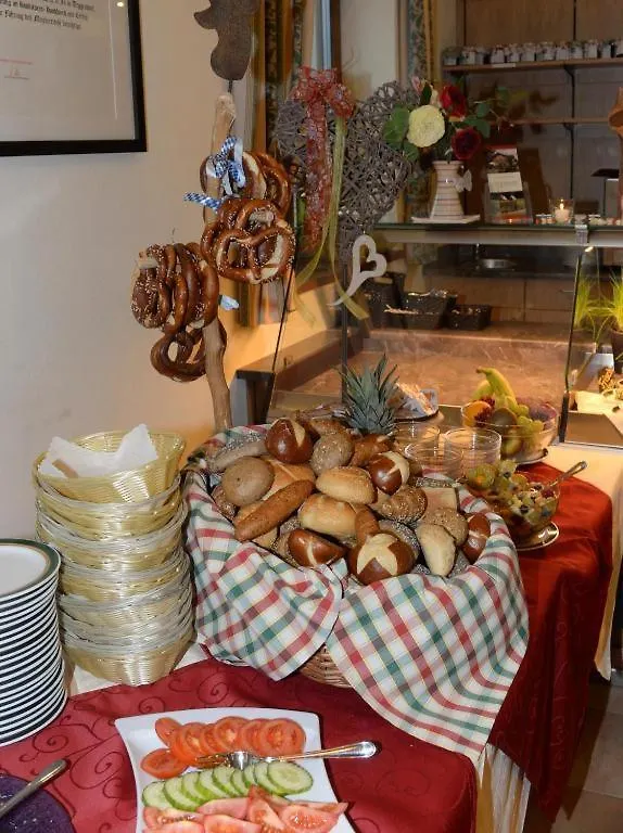 Farm stay Cafe Wastelbauerhof - Urlaub Auf Dem Bauernhof Villa Bernau am Chiemsee