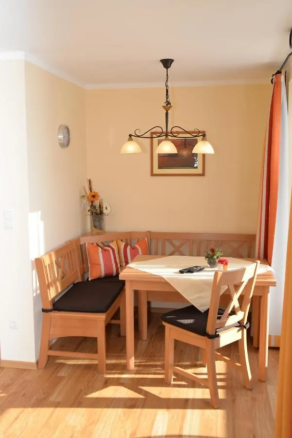 Cafe Wastelbauerhof - Urlaub Auf Dem Bauernhof Villa Bernau am Chiemsee Farm stay