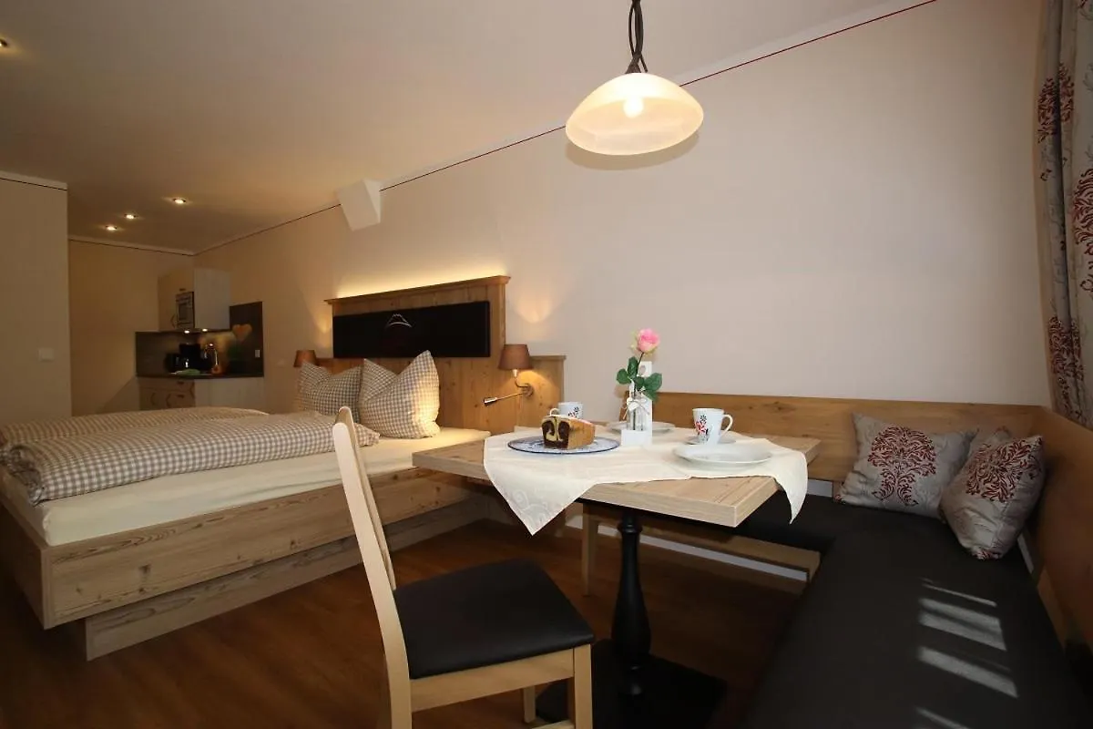 Cafe Wastelbauerhof - Urlaub Auf Dem Bauernhof Villa Bernau am Chiemsee Farm stay
