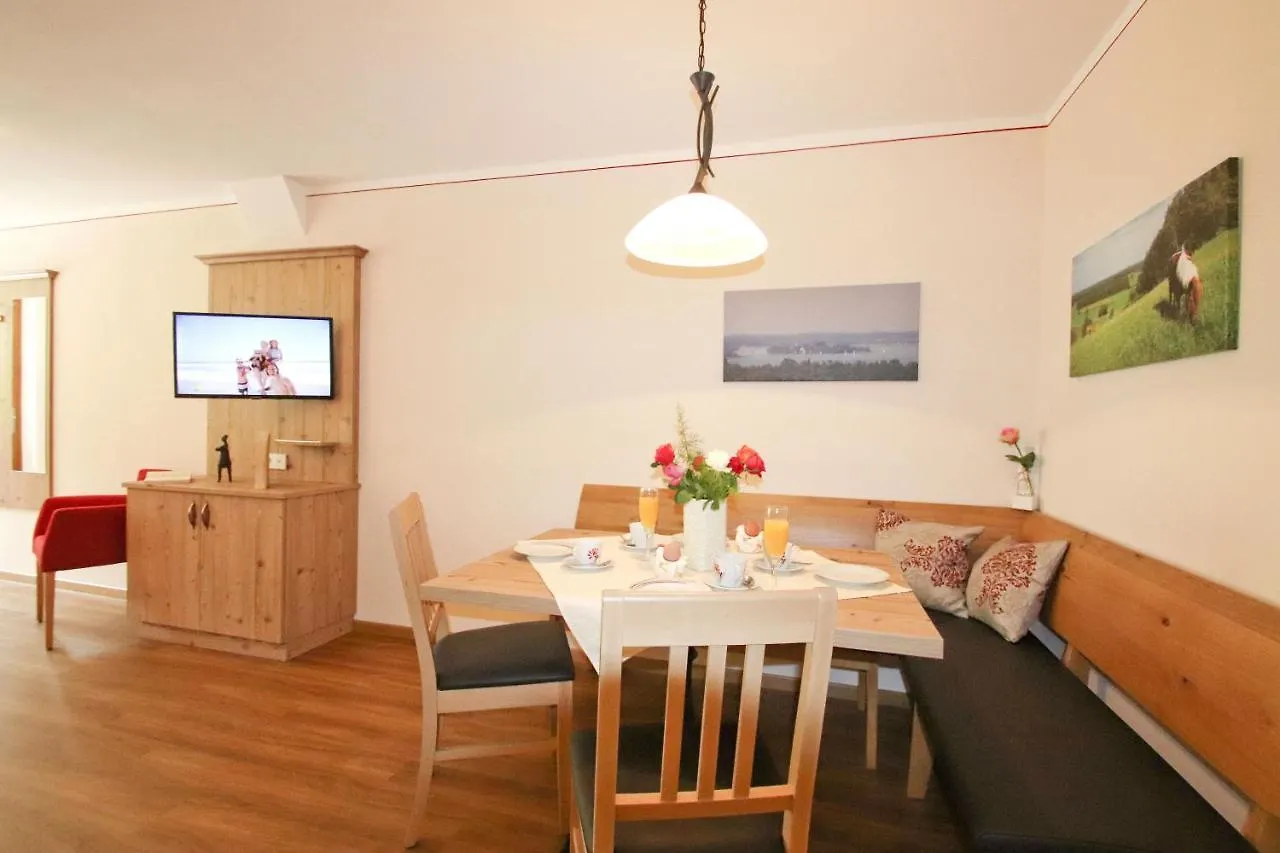 Cafe Wastelbauerhof - Urlaub Auf Dem Bauernhof Villa Bernau am Chiemsee 0*,