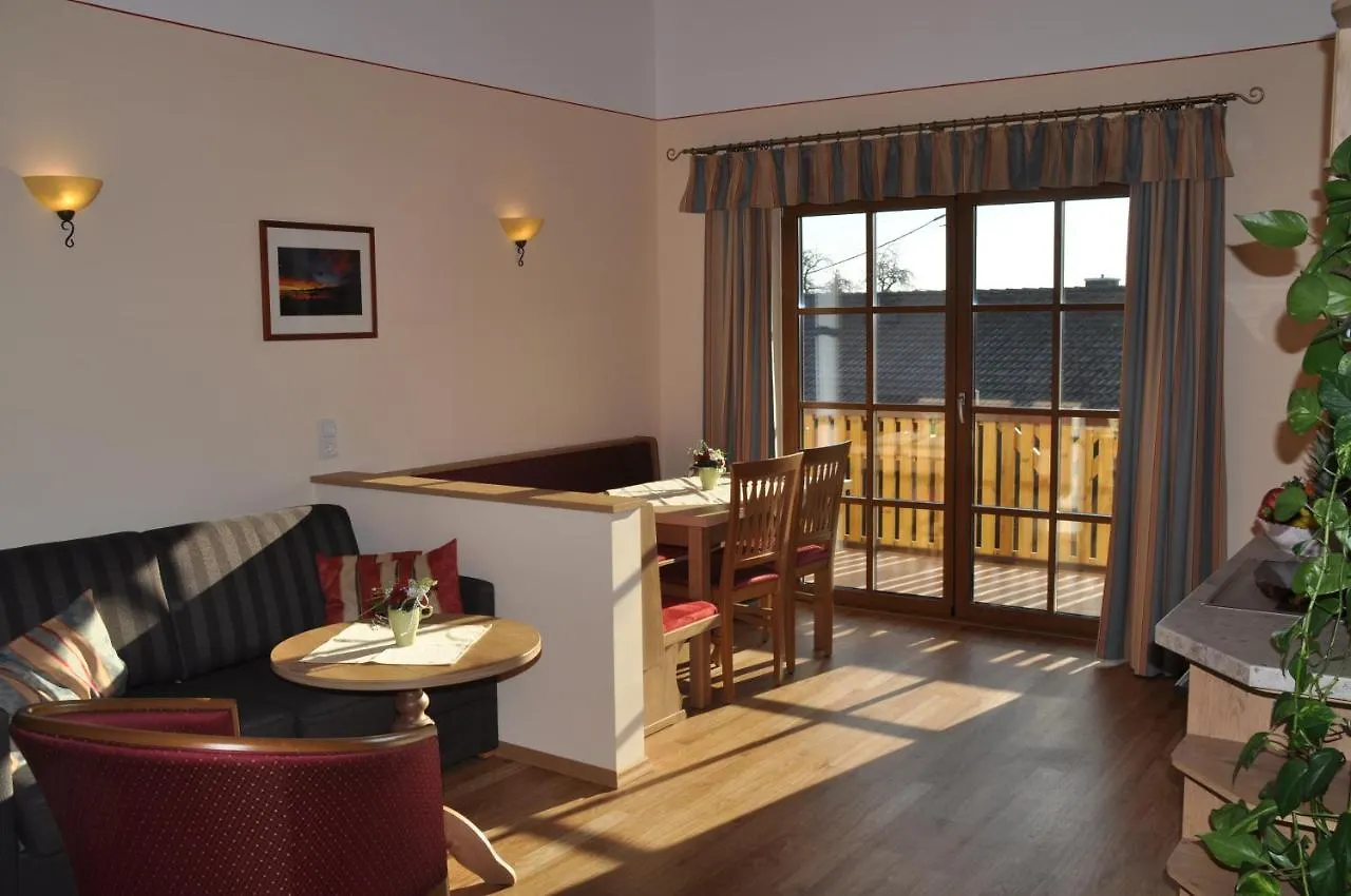 Cafe Wastelbauerhof - Urlaub Auf Dem Bauernhof Villa Bernau am Chiemsee