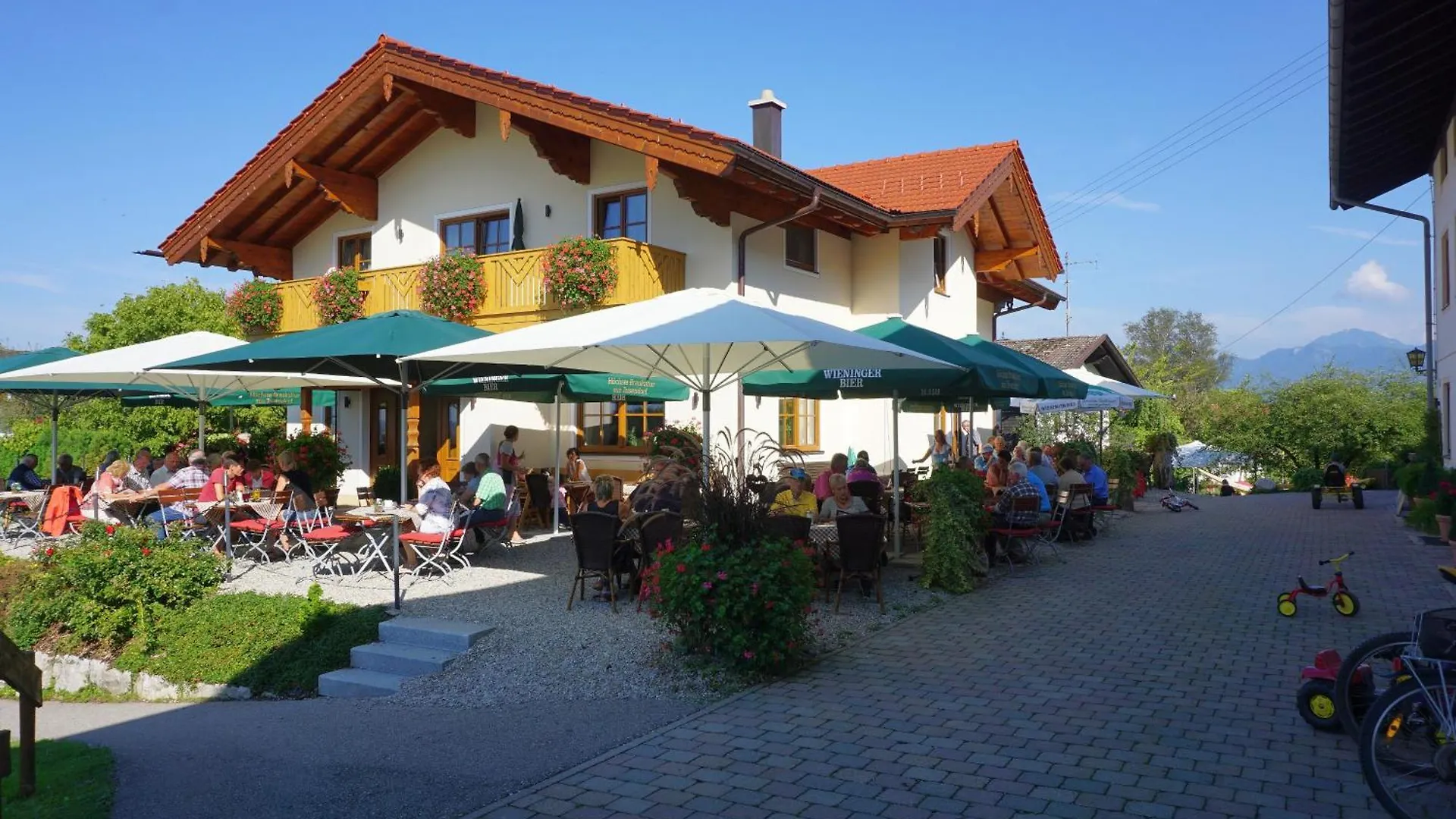 Villa Cafe Wastelbauerhof - Urlaub Auf Dem Bauernhof à Bernau am Chiemsee